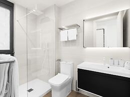 Fourteen at Mullet Bay