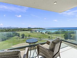 Fourteen at Mullet Bay