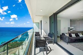 Fourteen at Mullet Bay