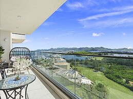 Fourteen at Mullet Bay