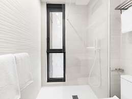 Fourteen at Mullet Bay