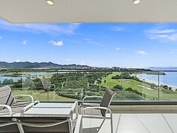 Fourteen at Mullet Bay