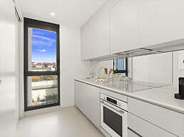 Fourteen at Mullet Bay