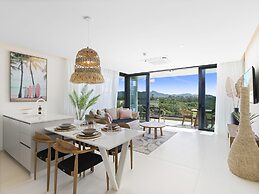 Fourteen at Mullet Bay