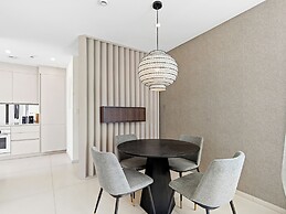 Fourteen at Mullet Bay