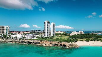 Fourteen at Mullet Bay