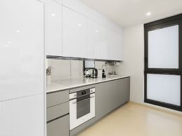 Fourteen at Mullet Bay