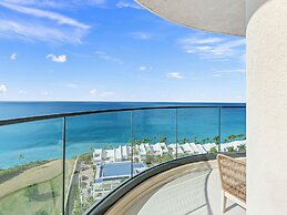 Fourteen at Mullet Bay