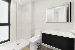 Fourteen at Mullet Bay