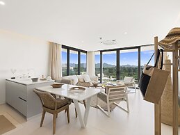 Fourteen at Mullet Bay