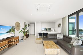 Fourteen at Mullet Bay