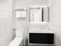 Fourteen at Mullet Bay