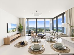 Fourteen at Mullet Bay