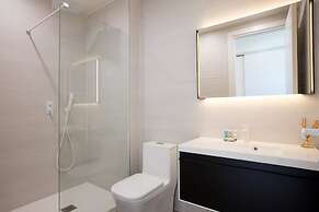 Fourteen at Mullet Bay