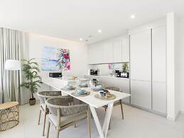 Fourteen at Mullet Bay