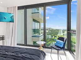 Fourteen at Mullet Bay