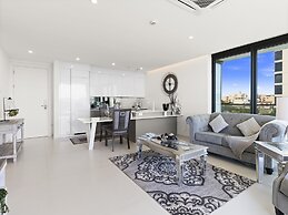 Fourteen at Mullet Bay