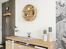 Fourteen at Mullet Bay