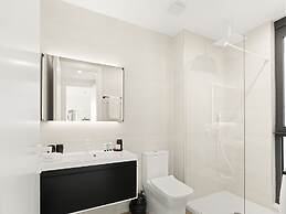 Fourteen at Mullet Bay