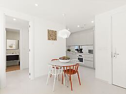 Fourteen at Mullet Bay