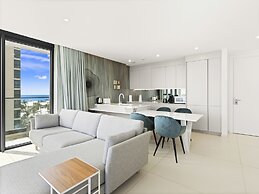 Fourteen at Mullet Bay