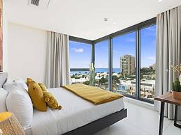 Fourteen at Mullet Bay