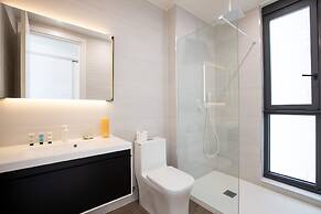 Fourteen at Mullet Bay