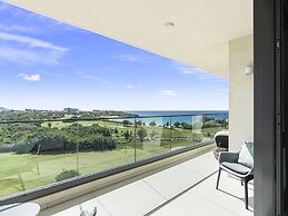 Fourteen at Mullet Bay