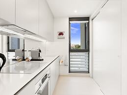 Fourteen at Mullet Bay