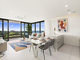 Fourteen at Mullet Bay