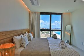 Fourteen at Mullet Bay