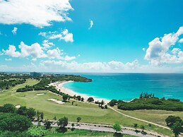 Fourteen at Mullet Bay