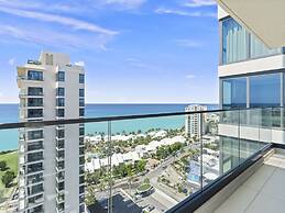 Fourteen at Mullet Bay