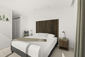 Fourteen at Mullet Bay