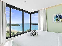 Fourteen at Mullet Bay