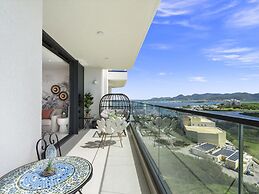 Fourteen at Mullet Bay