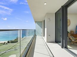 Fourteen at Mullet Bay