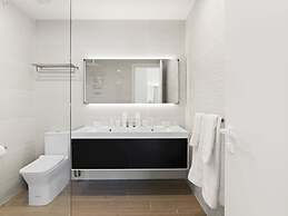 Fourteen at Mullet Bay