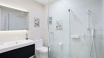 Fourteen at Mullet Bay