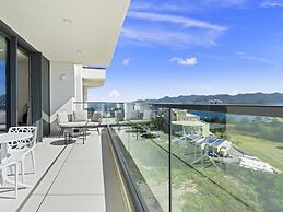 Fourteen at Mullet Bay