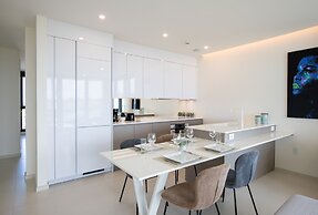 Fourteen at Mullet Bay