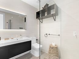 Fourteen at Mullet Bay