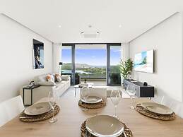 Fourteen at Mullet Bay