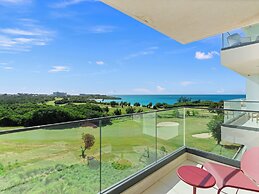 Fourteen at Mullet Bay