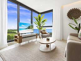 Fourteen at Mullet Bay