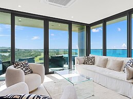 Fourteen at Mullet Bay