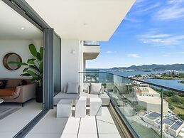 Fourteen at Mullet Bay