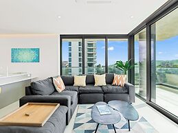 Fourteen at Mullet Bay