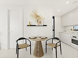 Fourteen at Mullet Bay