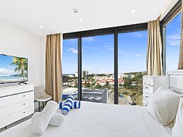 Fourteen at Mullet Bay